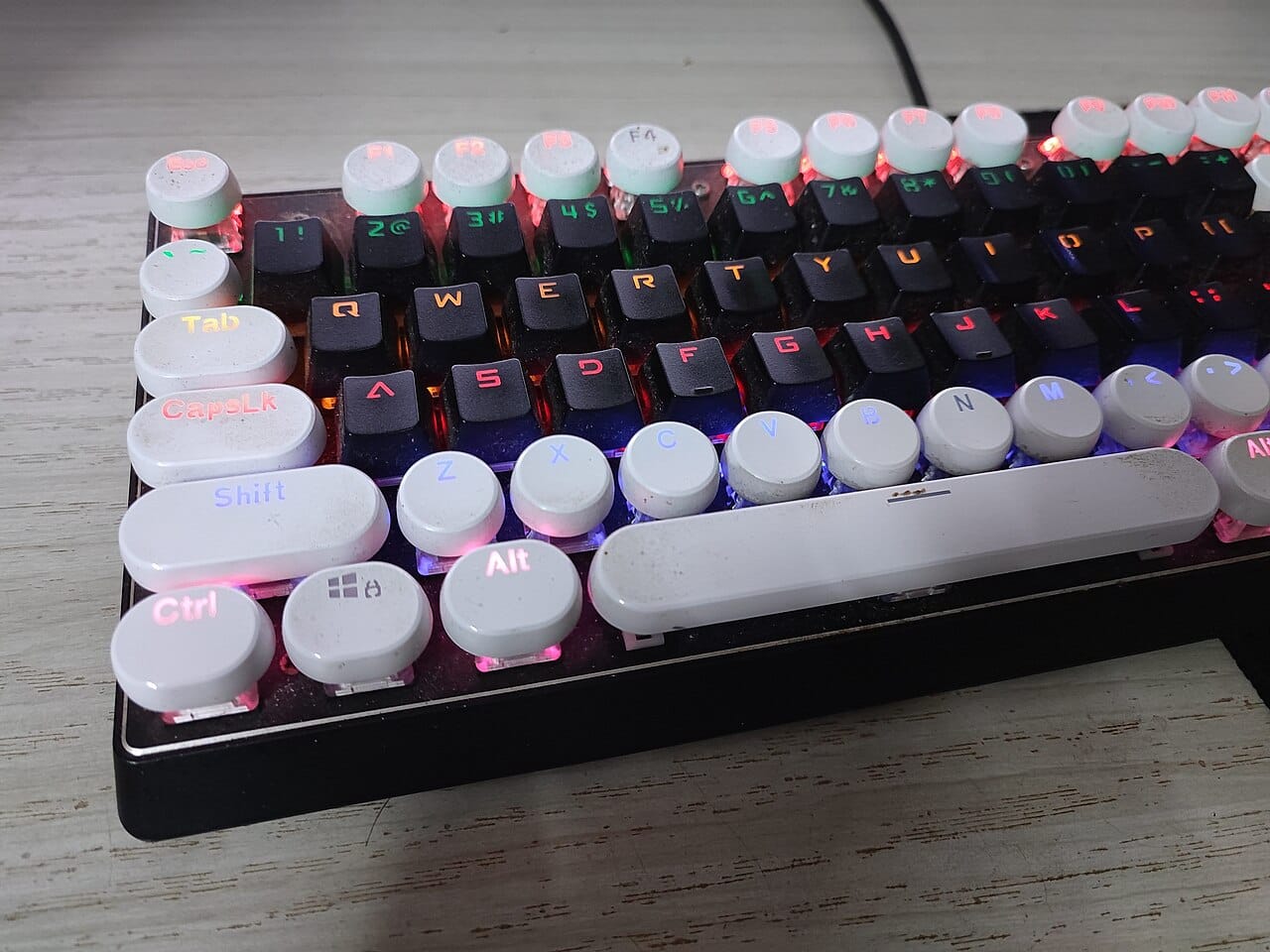 The 2026 Mechanical Keyboard Upgrade for Men Who Type for a Living: Why Hot-Swap Builds Beat Soldered